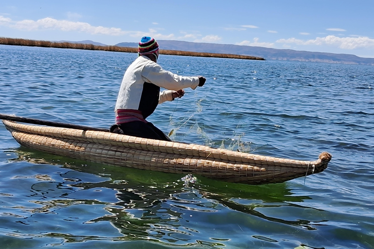 Lake Titicaca: Chimu Floating Island with totora weaving and fishing workshops Visit Chimu Island privately