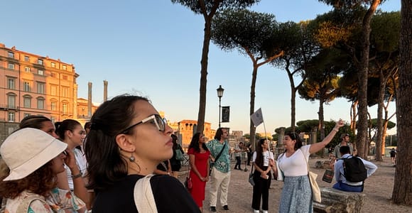 Rome: Walking Tour Squares, Churches & Hidden Gems
