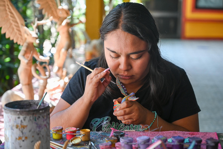 From Oaxaca : Day of the Dead Crafts & Gastronomy tour