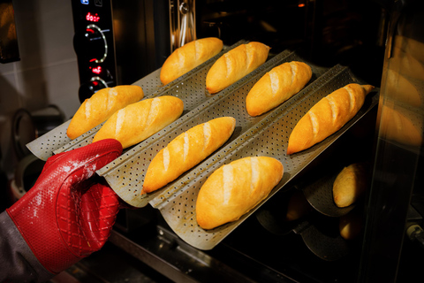 河内面包烘焙和咖啡冲泡课：法国传统Join-in: Hanoi Banh Mi Baking &amp; Coffee Brewing Class