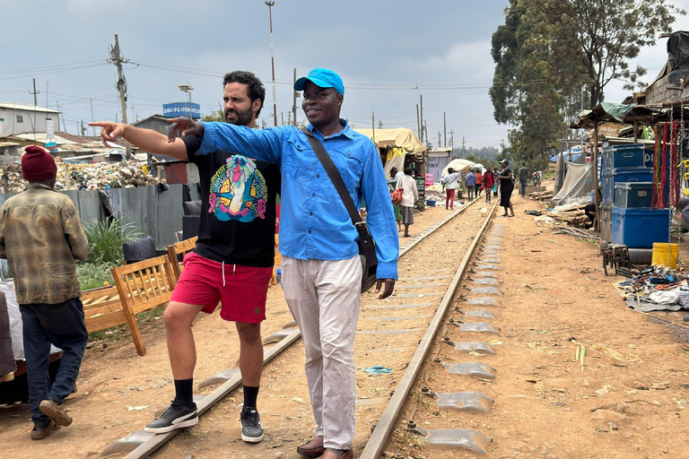 Kibera: Visita la più grande baraccopoli dell&#039;Africa