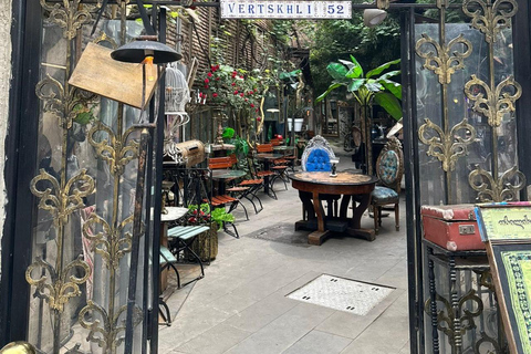 Tbilisi: Unforgettable Georgian Feast with Tamada and Music