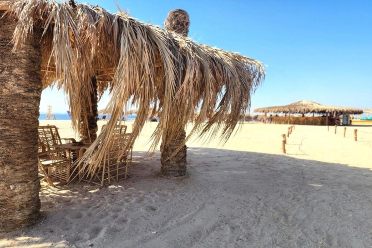 Hurghada : L'île de Magawish et l'excursion en parachute ascensionnel avec déjeuner buffet