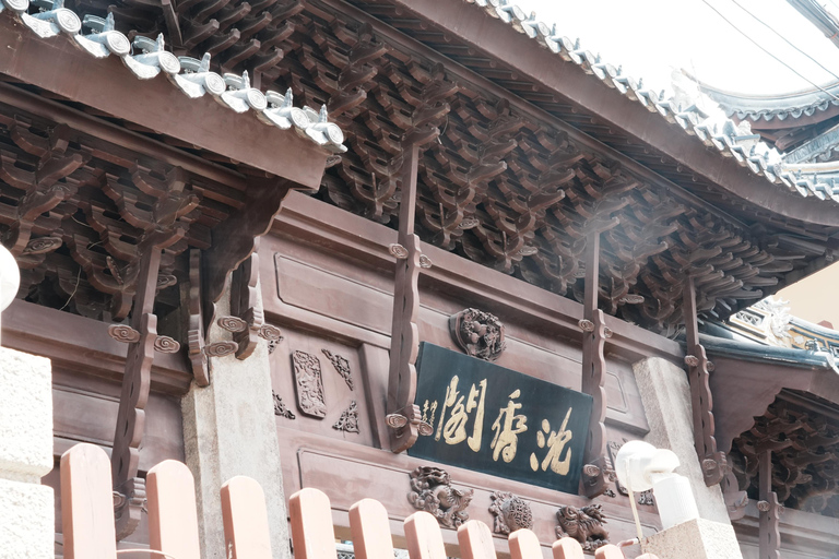 Old Shanghai: Yu Garden, Mosque and City Wall Walking Tour