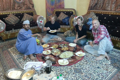 From Muscat: Authentic Omani Dinner with a Local Family