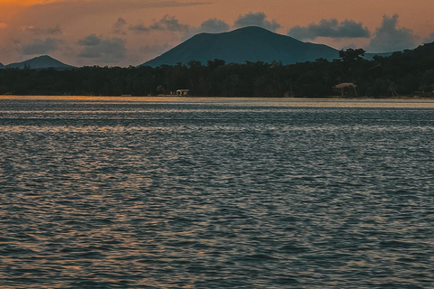 Havannah Harbour Sunset Cruise +Dinner (No Transfer/Own Way)