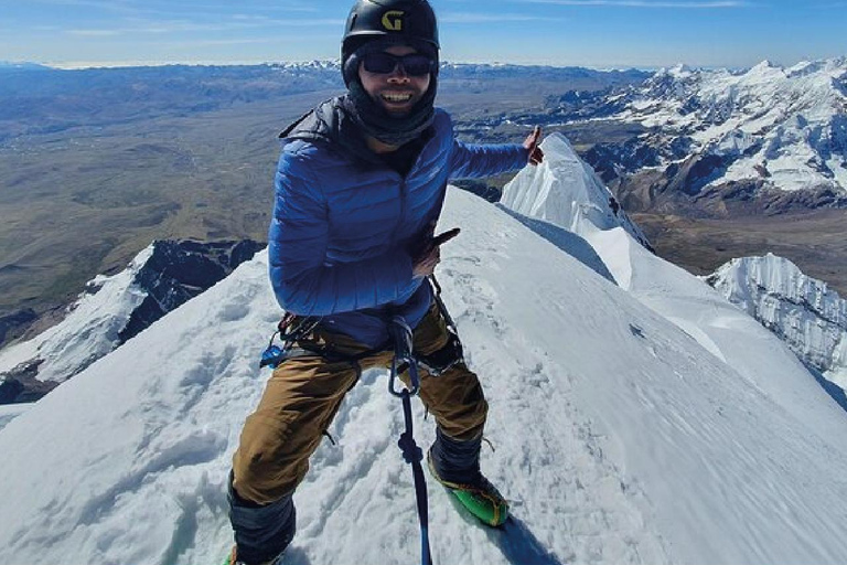 Climbing Ausangate in 6 Days Adventure Tour