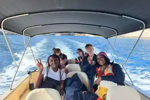 Blå grottan & öluffning med snorkling från Split