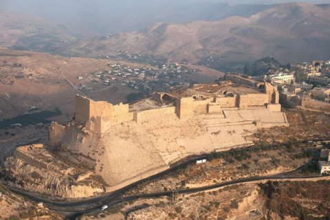 Riserva Naturale di Dana e Castello di Al-Karak: tour di un giornoTour di un giorno alla riserva di Dana e al castello di Al-Karak