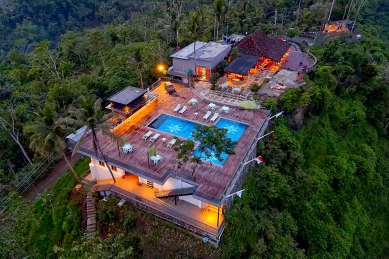 Yogyakarta: Borobudur Temple & Enam Langit Private Tour