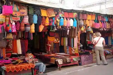 From Agra: Exclusive Guided Heritage Walk Tour