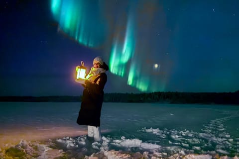 Levi: Nordlichter in Ruhe und Privatsphäre – am privaten See