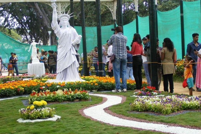 Tour della città di Bangalore: a piedi, palazzo e templiTour della città di Bangalore: a piedi, palazzi e templi