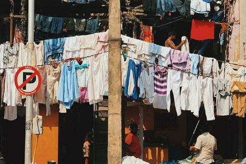 Mumbai: Passeio turístico particular e visita a um bairro de lata com um habitante local