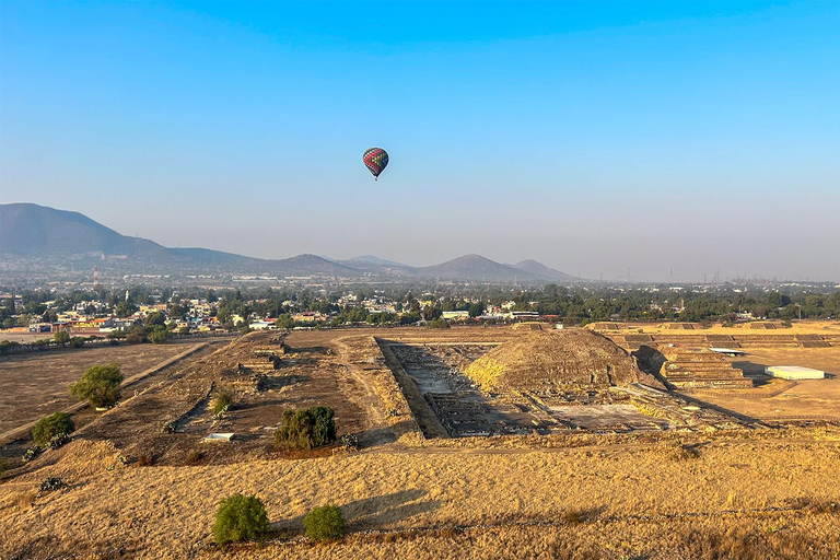 Von CDMX: Ballonfahrt, geführte Touren nach Teotihuacan und Guadalupe
