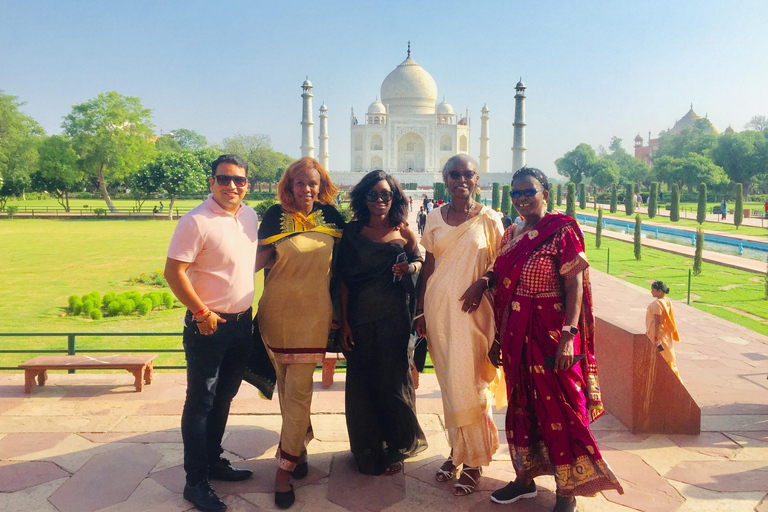 From Delhi: Taj Mahal & Agra City Day Tour (All-Inclusive)