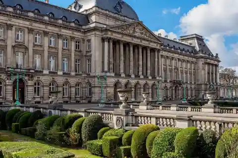 Brussels: The Story – Historical Tour by Legends