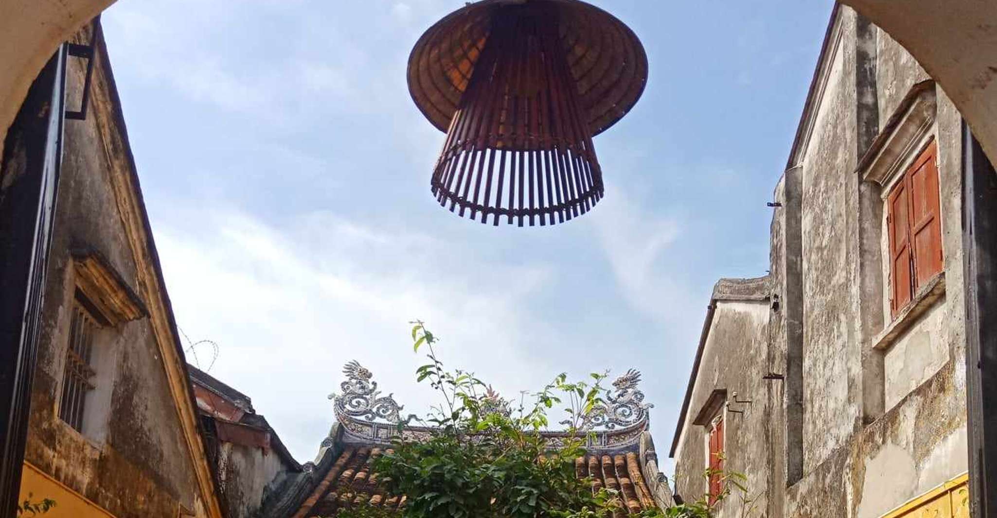 Hoi An, Hoai River Boat Trip by Night met Release Lantaarn - Hizvo