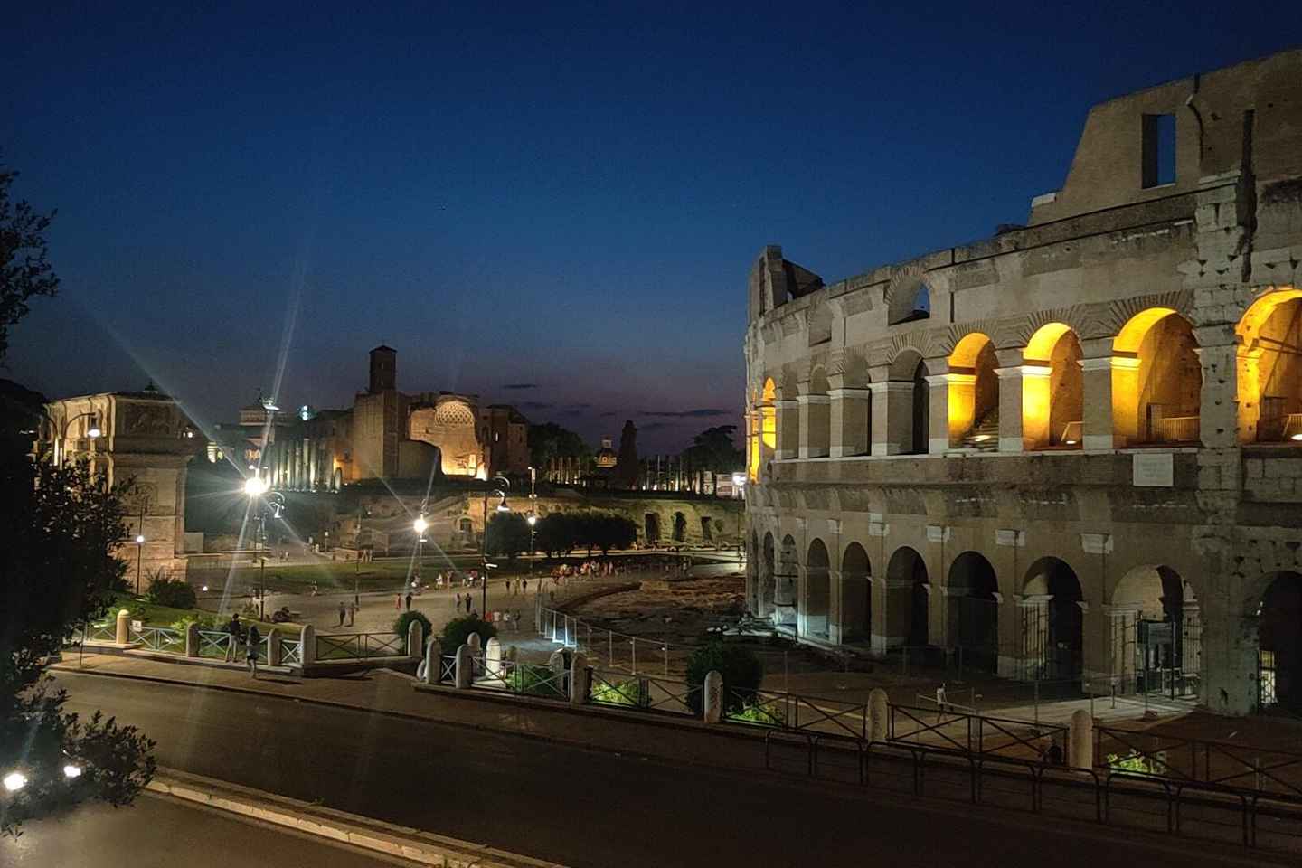 ローマ夜景ツアー＆地元レストランディナー