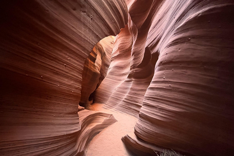 Page: (VIP) Hogan Upper Antelope Canyon Tour Tickets (PRIVATE VIP) Hogan Upper Antelope Canyon Tour Entry Ticket