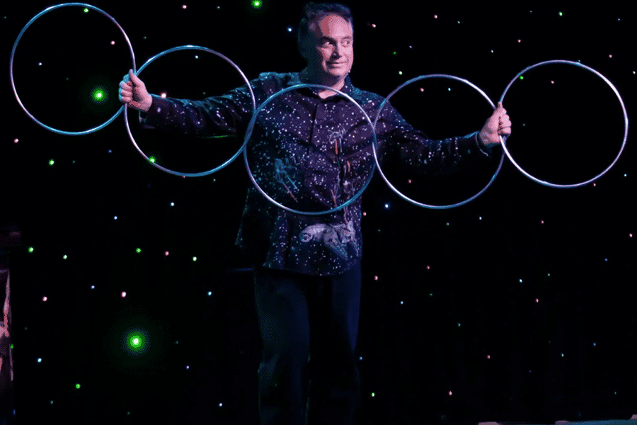 Beste Zaubershow – Myrtle Beach Comedy Magic Michael Bairefoot. Foto: GetYourGuide Beste Zaubershow – Myrtle Beach Comedy Magic Michael Bairefoot. Foto: GetYourGuide