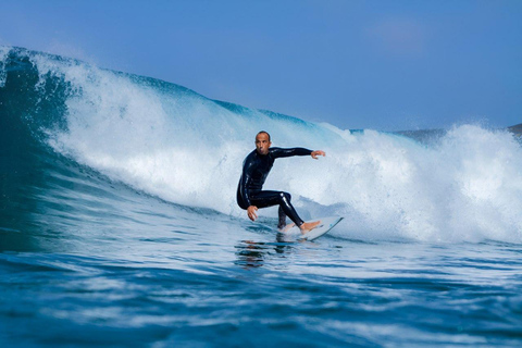 Lagos: group surf lessons for all levelsLagos: group and private surf lessons for all levels