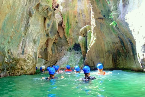Benahavís : Aventure canyoning guidée (Promenade fluviale Benahavís)