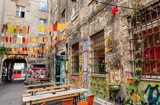 Berlin: Altstadt Highlights Private Walking Tour