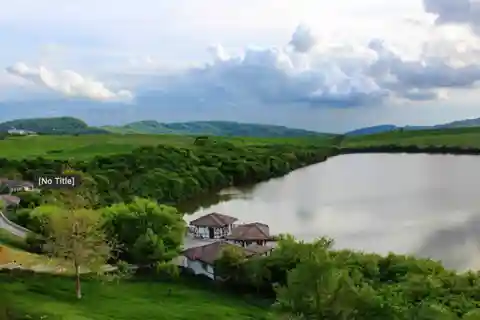 Shamakhi: Abgora vineyard, Alpaca Farm, Diri Baba Day Tour