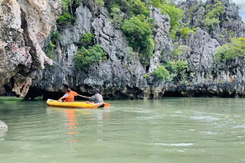 Z Phuket: zatoka Phang Nga i spływ kajakowy dużą łodziąPatong, Kata, Karon, Kalim, Sunrin, Bangtao i miasto Phuket