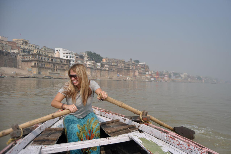 Delhi: 1 Day Varanasi Tour with Flight & Sacred Boat Ride From Delhi: All Included Varanasi Tour with Flights