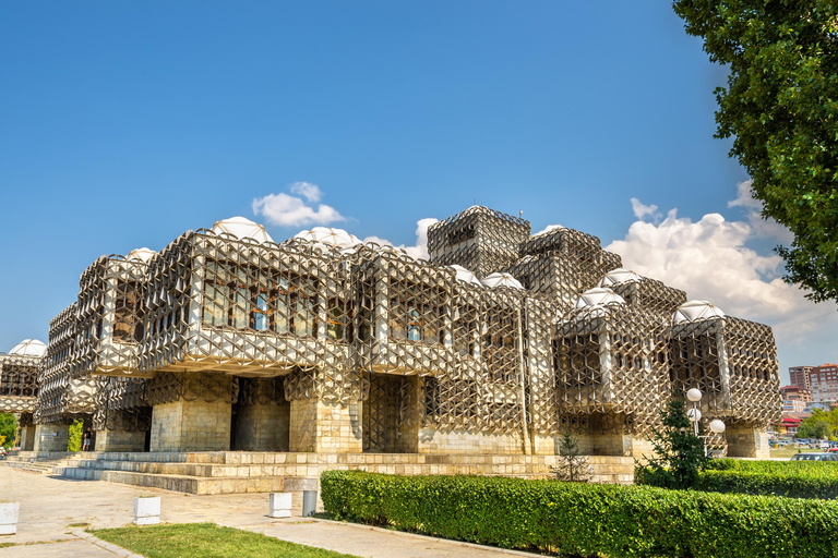 普里兹伦和普里什蒂纳私人观光：文化、景观和历史