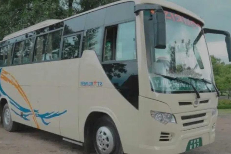 Passagem de ônibus turístico de luxo de Katmandu para PokharaPassagem de ônibus turístico de luxo para Kathmandu Pokhara