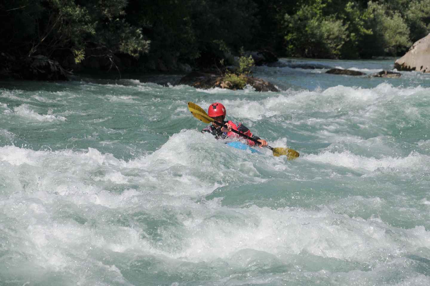 Каякинг по каньону Тара: Однодневное приключение