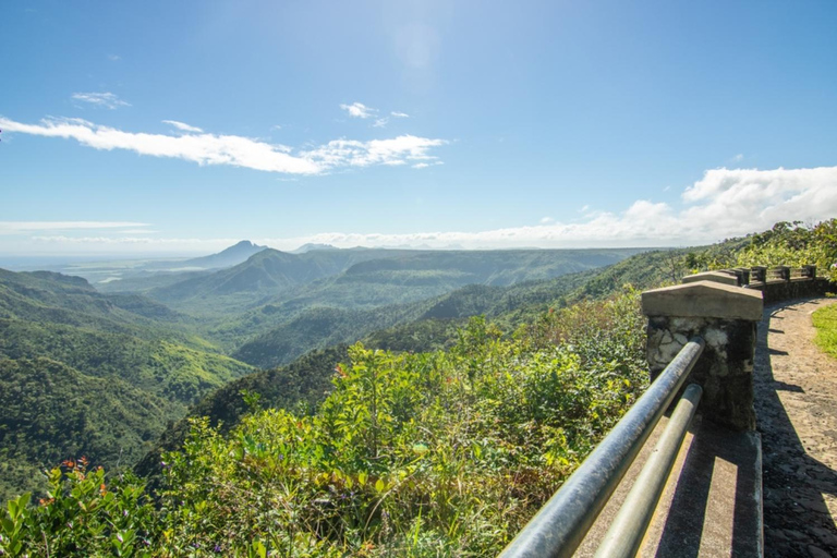 Maurício: Caminhada guiada ao Pico Black River com um guia local