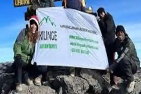 7 dias de caminhada no Kilimanjaro; Cume da Rota Lemosho