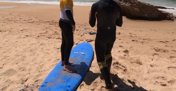 Lisbon-Cascais: Private Surf Lesson for 2 People, All Levels