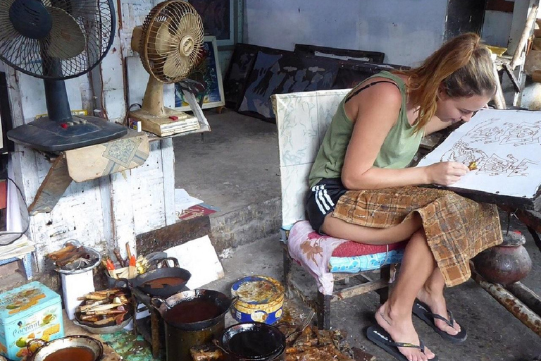 Yogyakarta: Batik-Kurs mit Expertin4 Stunden Batikkurs