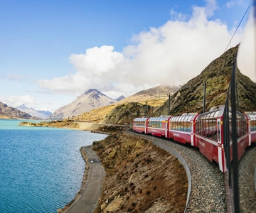 Desde Milán: St. Moritz y Excursión Panorámica en el Expreso de Bernina