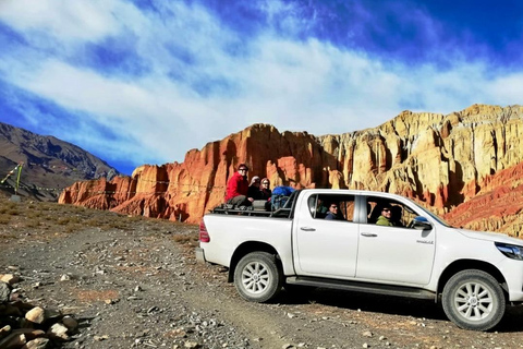 Kathmandu: Upper Mustang 7-Day Luxury Overland Jeep Tour