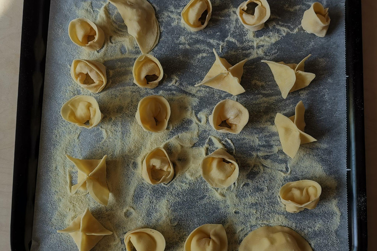 Venice: Cooking Class with Tiramisu and Pasta Making