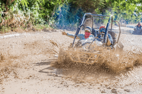 Punta Cana: Dune Buggy-tur Strand och CenoteUtforska buggy-tur på natten