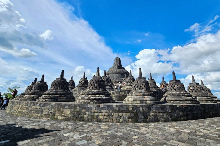 Yogyakarta: Borobudur Temple Guided Tour Borobudur Temple Guided Tour