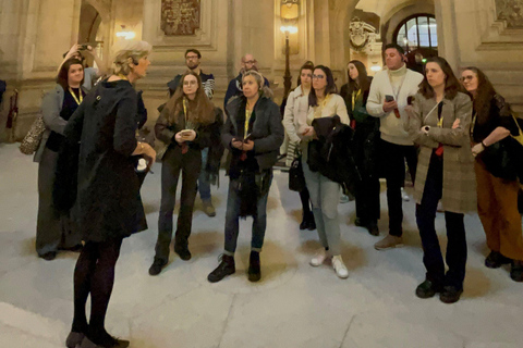 Paris: Palais Garnier Opera House Guided Tour by Manatour Flash Guided Tour of the Opéra Garnier - French