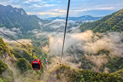 2-Day Private Zhangjiajie Tour -Avatar & Seven Star Mountain 2-Day Private Zhangjiajie Tour • Avatar&Seven Star Mountain