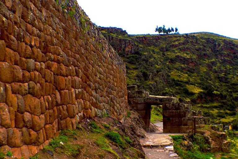 Cusco: Half-Day Tour to Chinchero, Moray & Maras Salt Mines