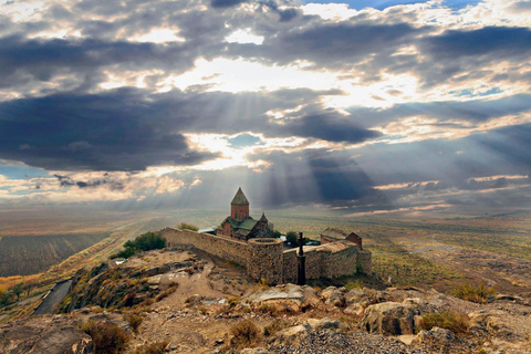 Prywatna wycieczka do Khor Virap, zbiornika Azat, Garni, Geghard