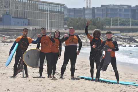 Porto: Surf Lesson with Experienced Surf School