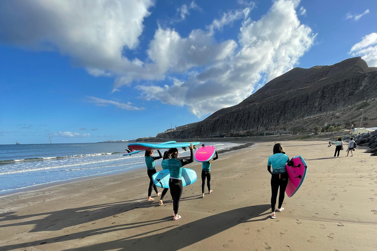 Las Palmas de Gran Canaria: Surfing lessons at La Laja beach