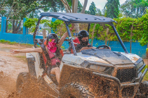 Punta Cana: Tour en buggy de medio día con Recogida incluida